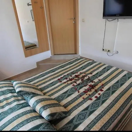 City Center Studio Apartment Malinska Exterior photo
